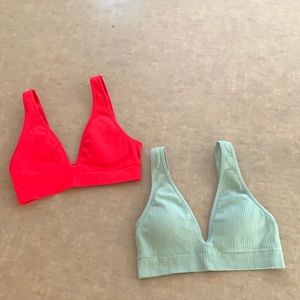 Bundle of two VS PINK seamless plunge bras